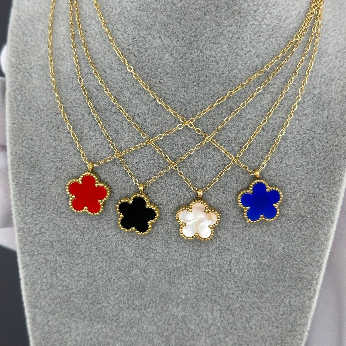 18K Gold Plated Mother of Pearl Pendant Necklace